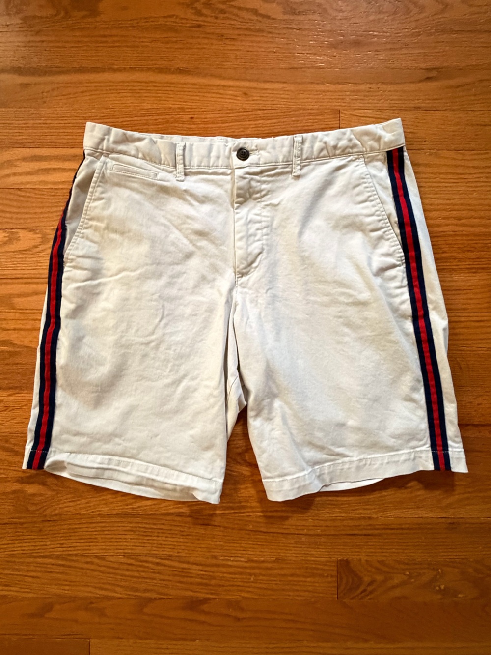 Y2K GAP Chino Shorts with Red & Navy Side Stripes